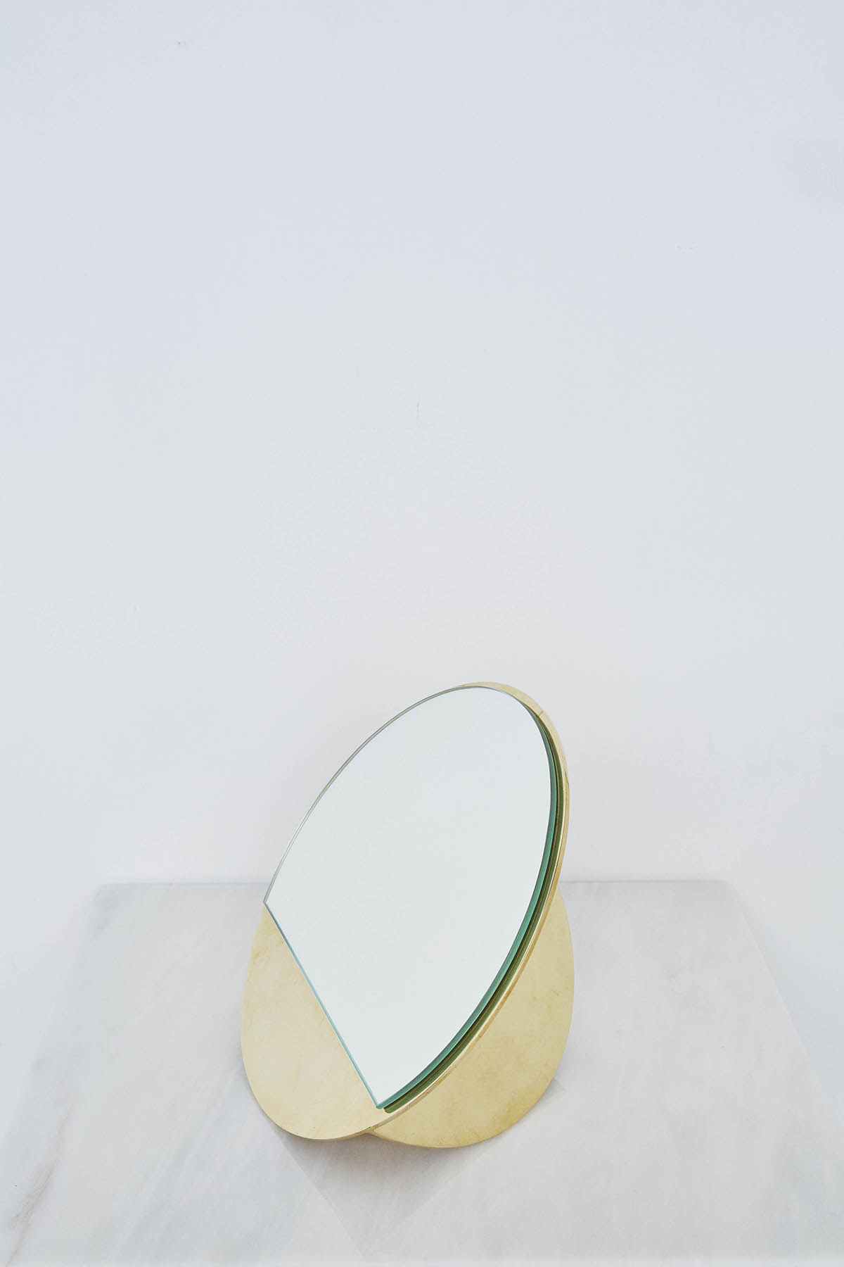 2015.KRISTINA_DAM_mirror_sculpture