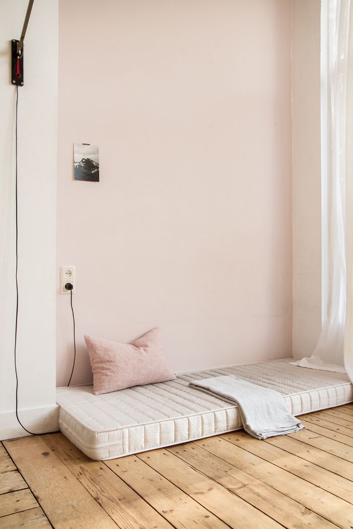 interior-trend-soft-pink-walls-18